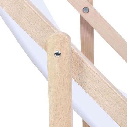 Holz Liegestuhl Architectural Detail